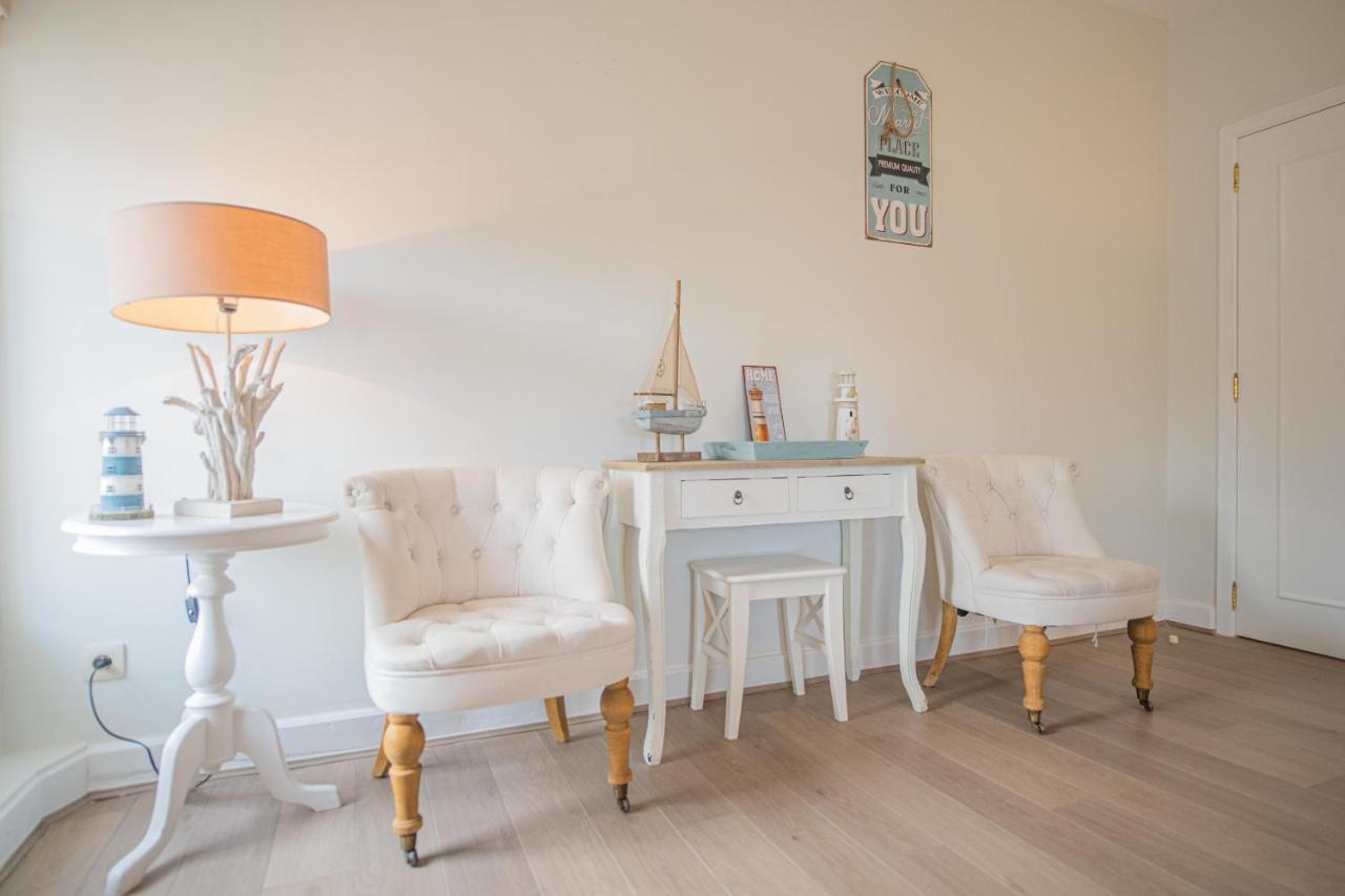 Appartementen Villa La Palette Де Хаан Екстериор снимка